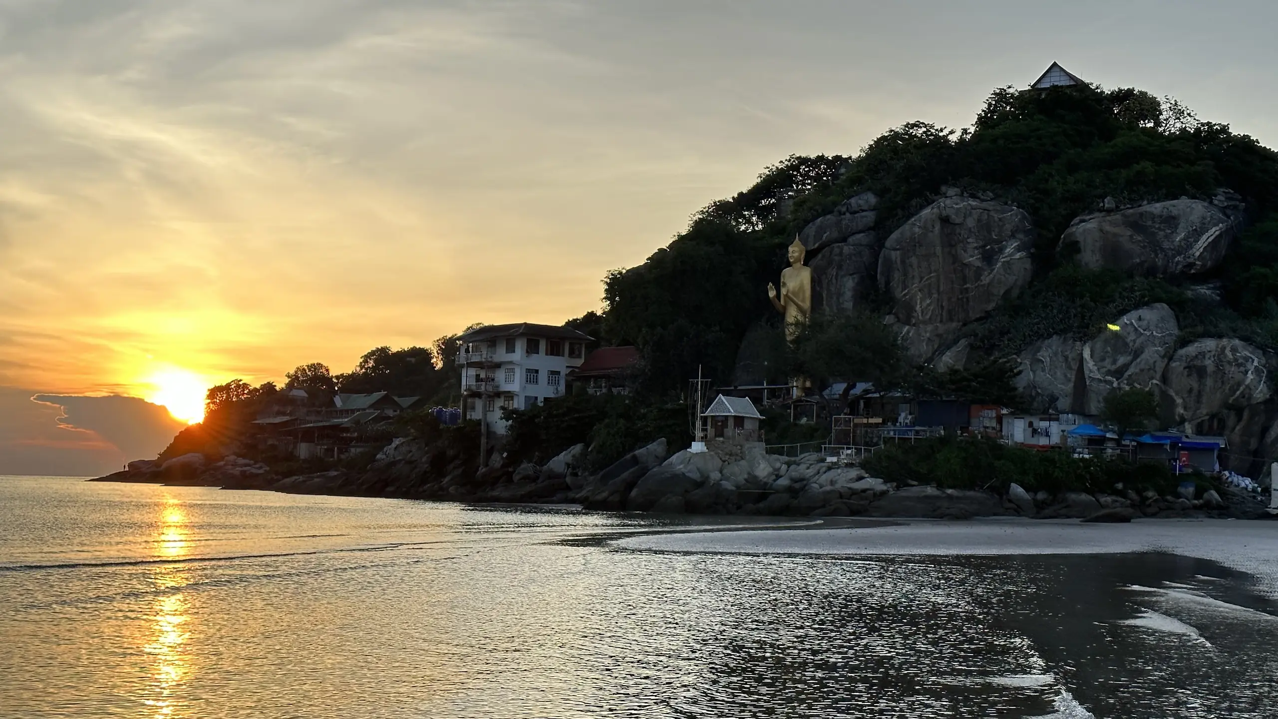 Sunrise over the Gulf of Thailand beside Khao Takiab, Hua Hin